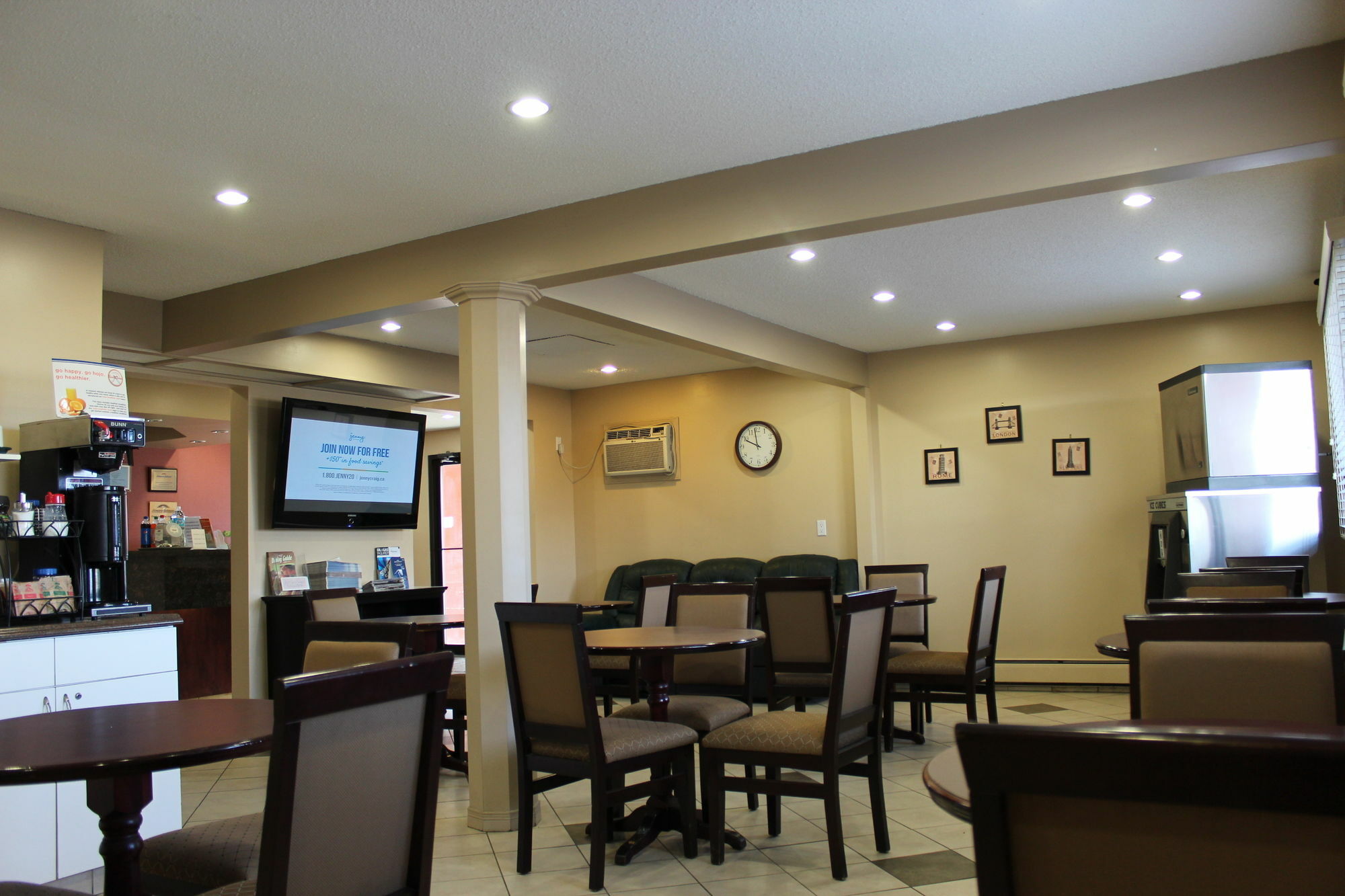 Howard Johnson By Wyndham Red Deer 2* Penhold
