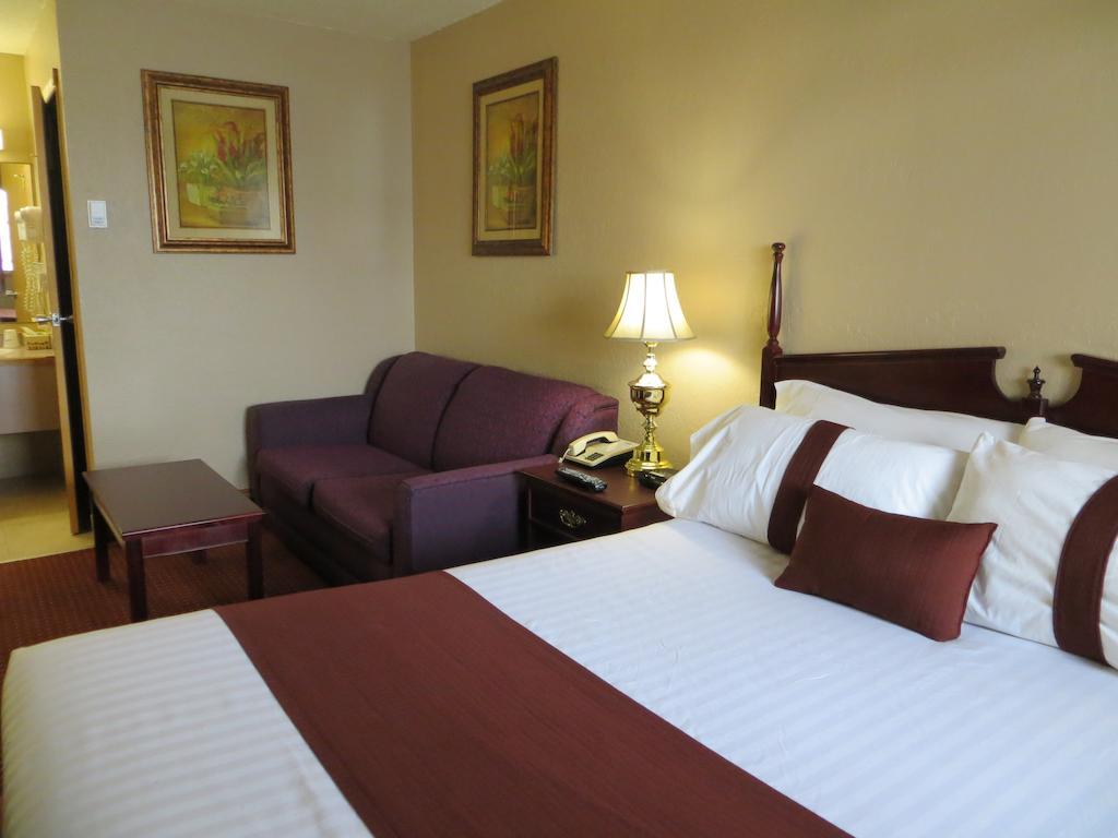 Motel Howard Johnson By Wyndham Red Deer