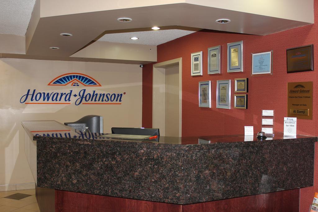 Motel Howard Johnson By Wyndham Red Deer Penhold
